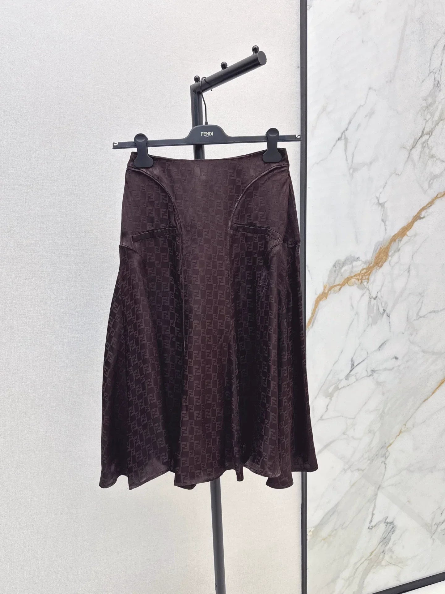25 Jacquard lace camisole half skirt set