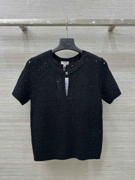 25fw hollow crocheted short-sleeved top