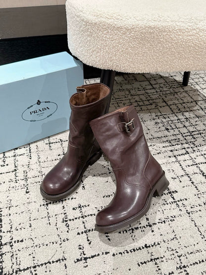 Motorcycle boots and short boots
