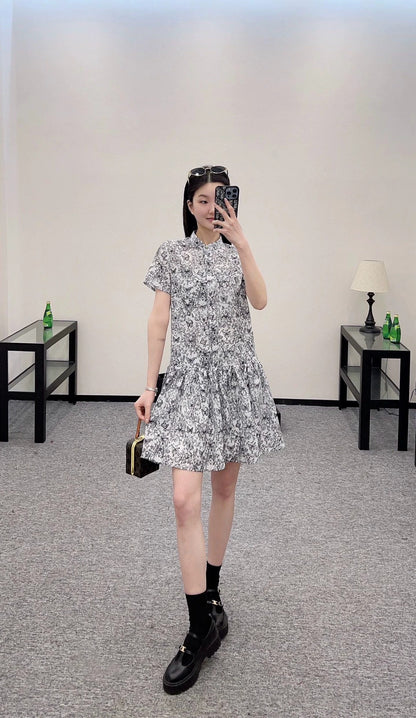 25 Spring/Summer New Style Butterfly Print Pleated Short Sleeve Dress