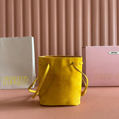 TOTE BAG 17 MUSTARD YELLOW IN NAPPA CALFSKIN