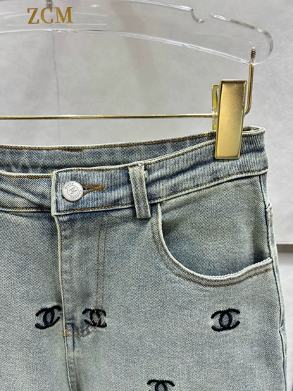 25 Heavy Embroidery Letter Jeans