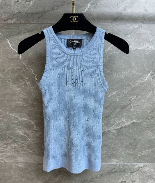 25 Hollow Double C Slim Polka Dot Vest