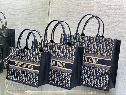 Book Tote Bag Blue Di0r Oblique Embroidery and Calfskin