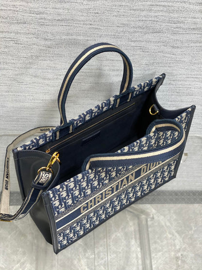Book Tote Bag Blue Di0r Oblique Embroidery and Calfskin