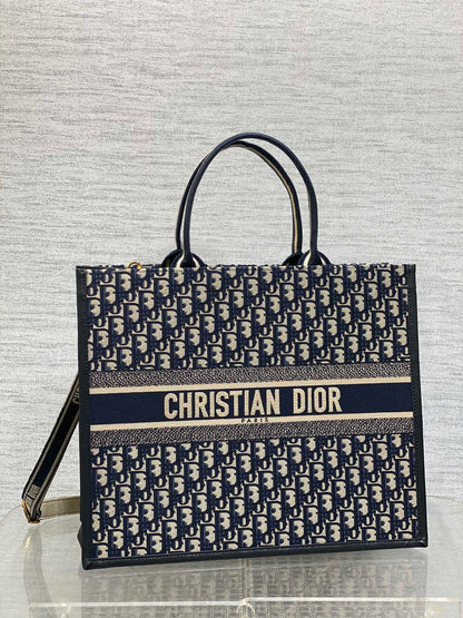 Book Tote Bag Blue Di0r Oblique Embroidery and Calfskin