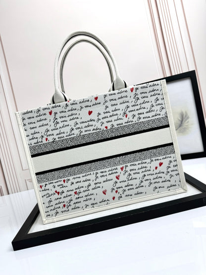 Small Book Tote White Embroidery with Black and Red Je Vous Adore Motif and