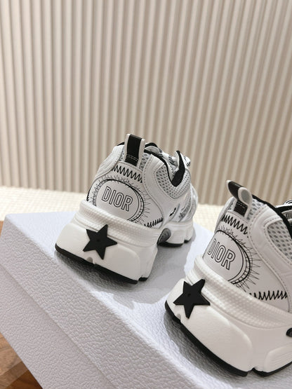 D chrono sneaker