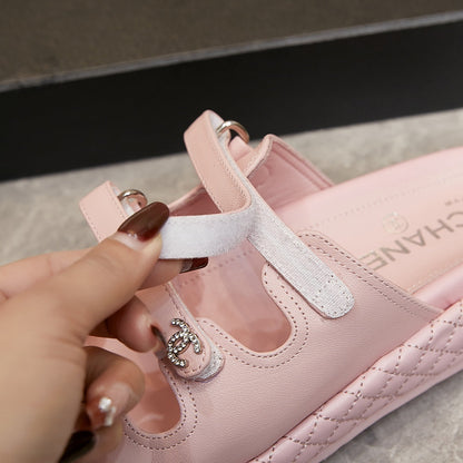 slippers