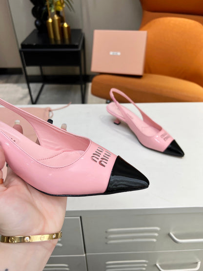 Slingback pump