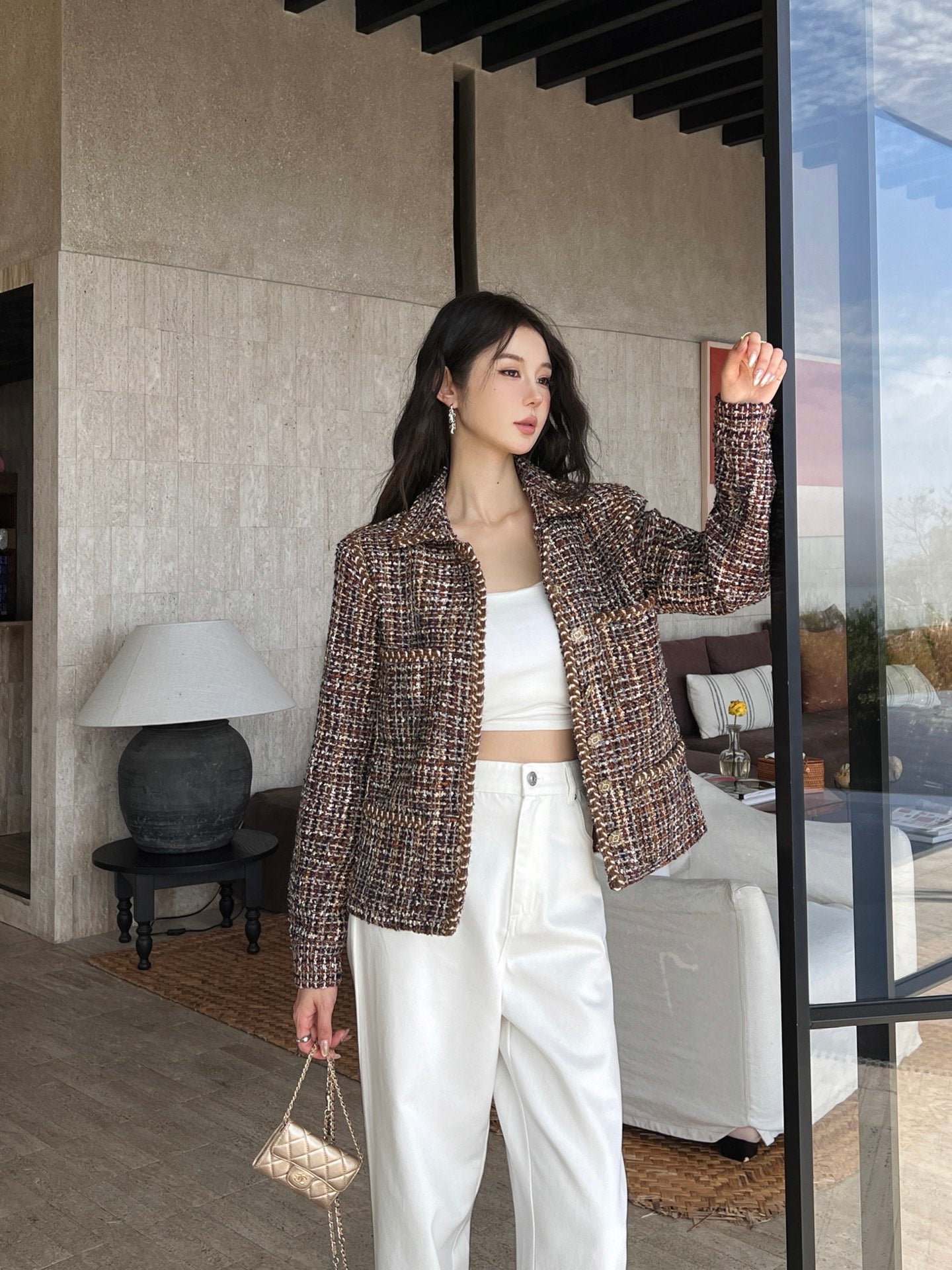 ch 25ss woven jacket