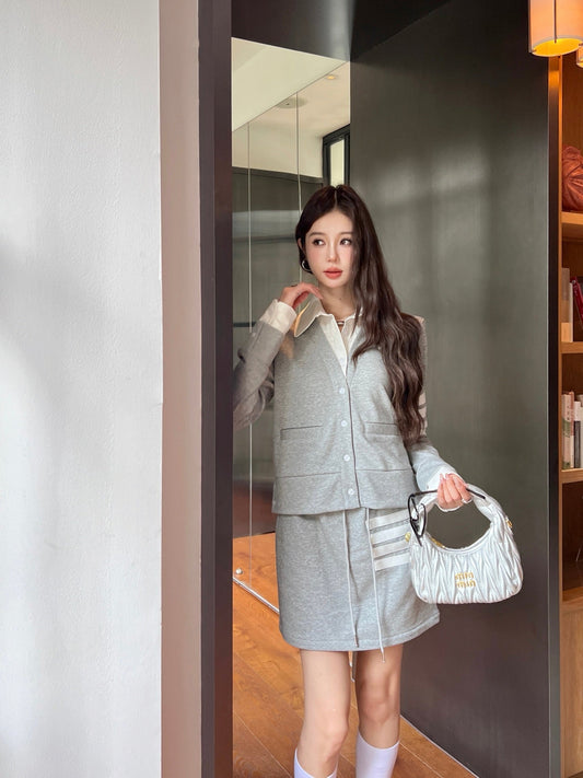 Th 25ss skirt suit