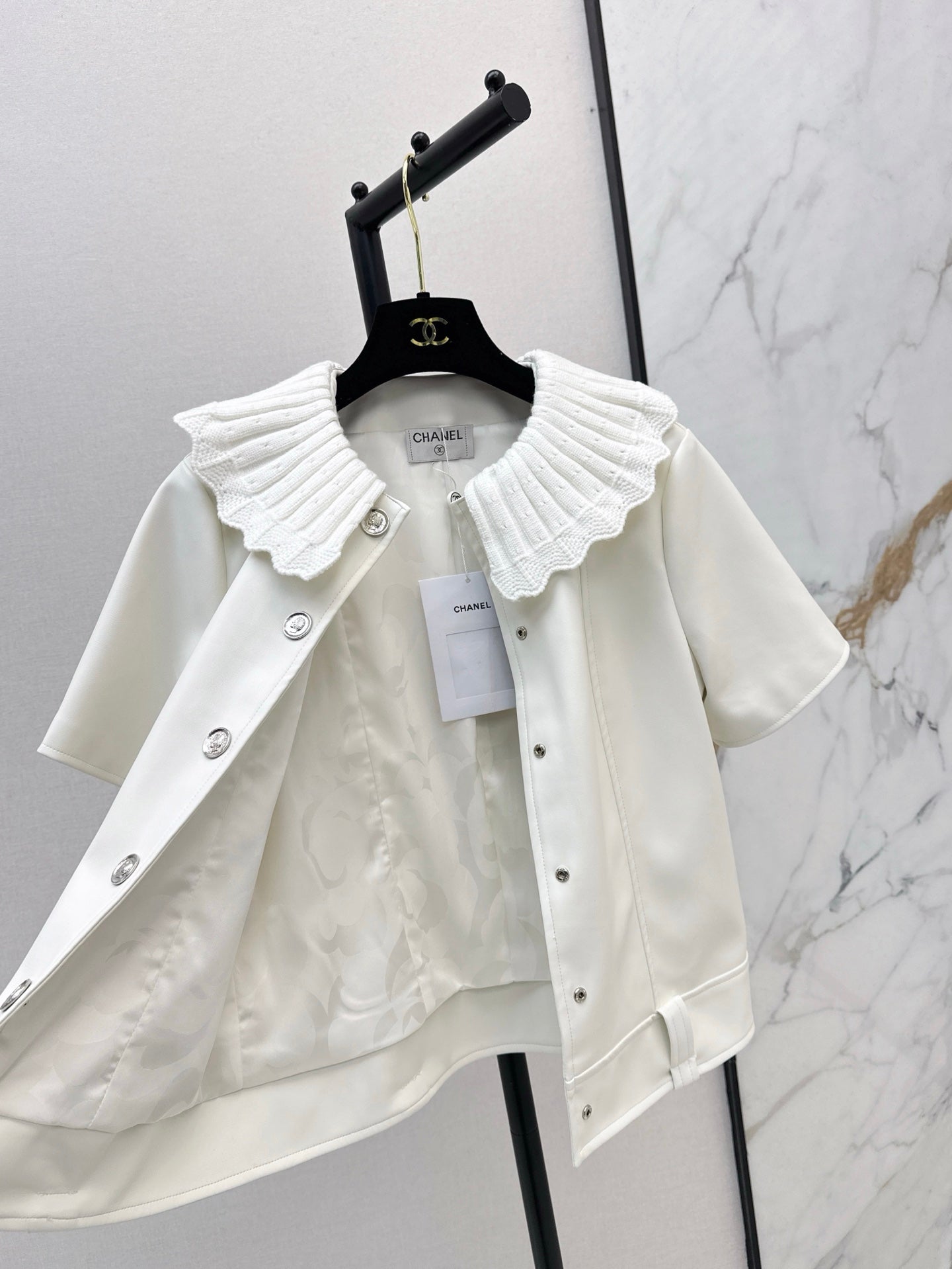 25ss ruffle T-shirt