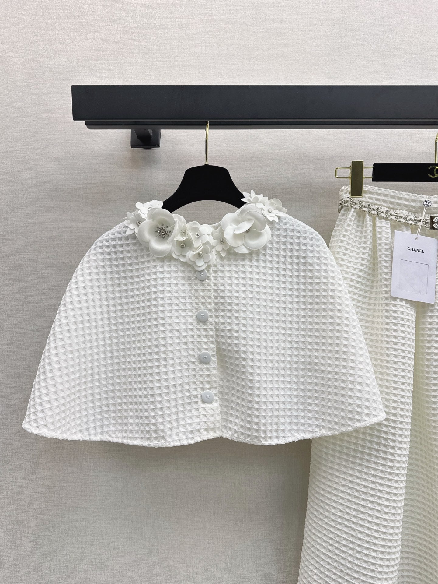 25ss woven cape top