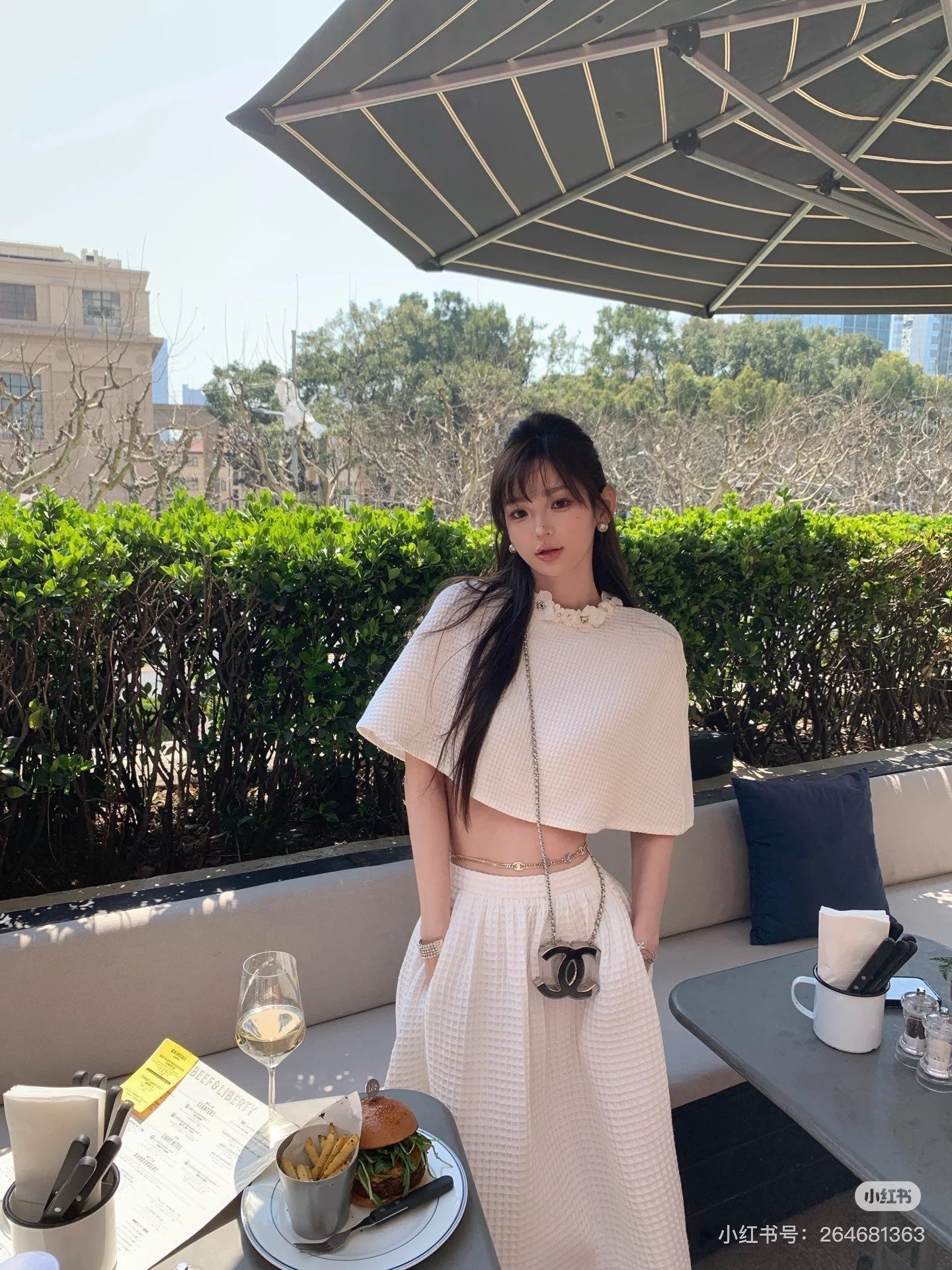 25ss woven cape top