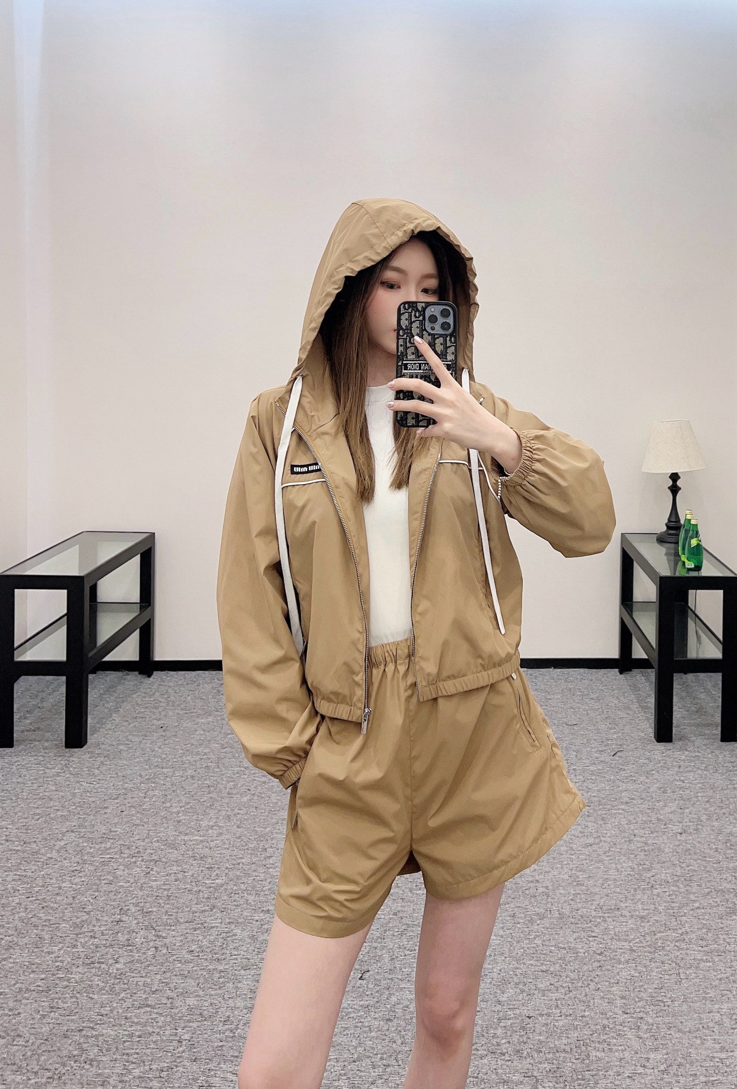 25 new product Hooded jacket and shorts set