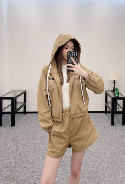 25 new product Hooded jacket and shorts set