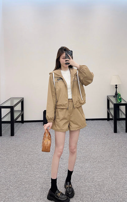 25 new product Hooded jacket and shorts set