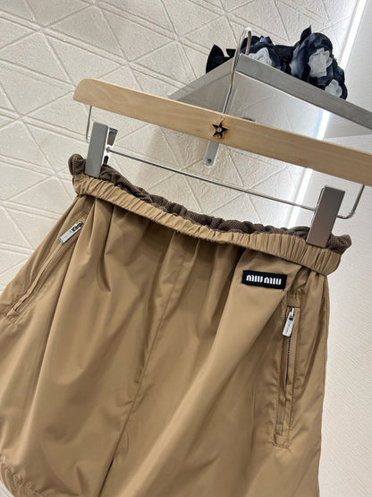 25 new product Hooded jacket and shorts set