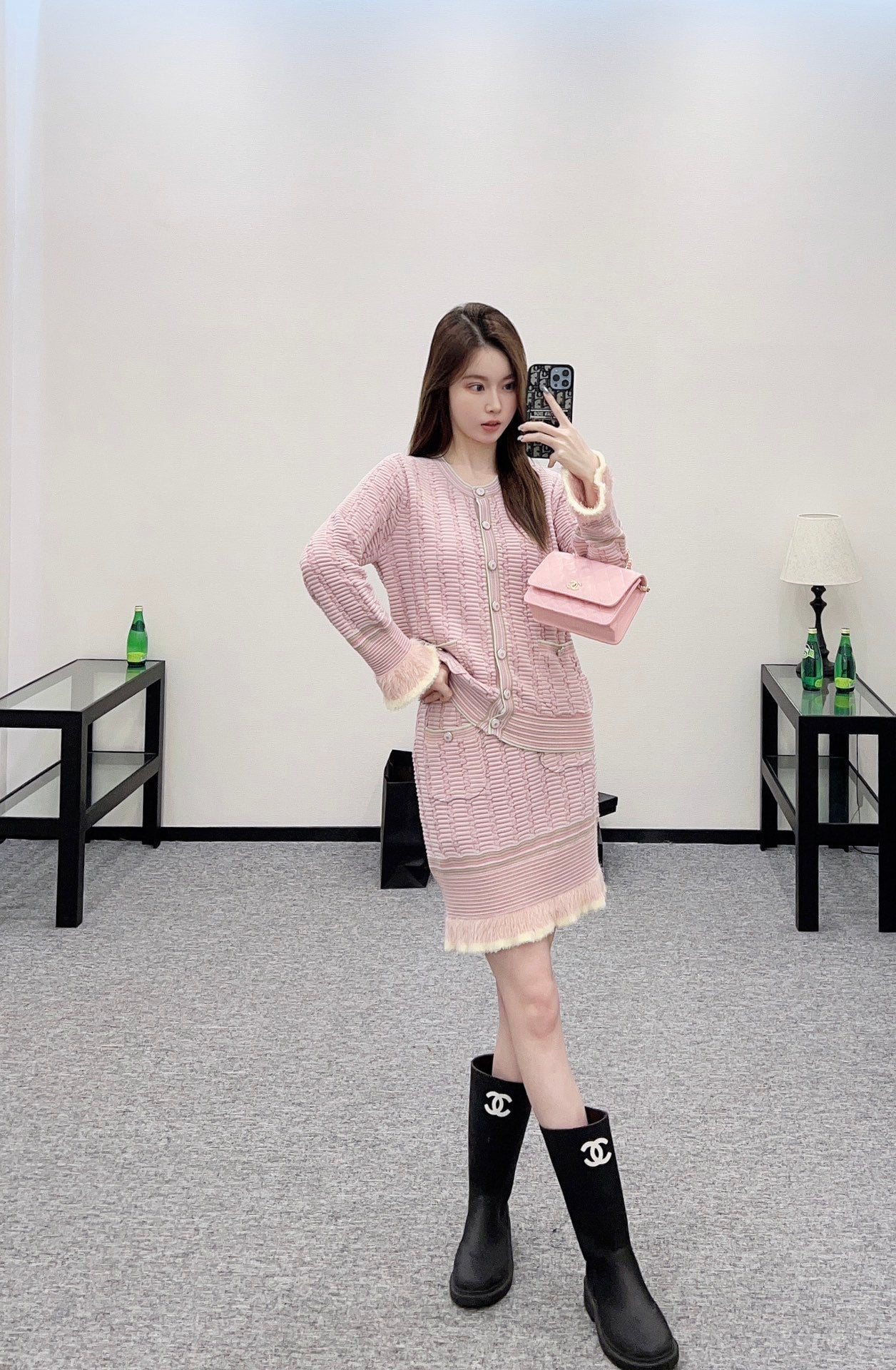 25 new products Knitted suits