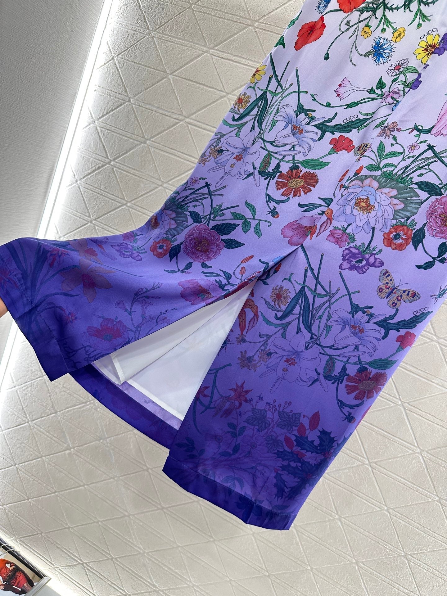 25 New Work Long-sleeved shirt and skirt set