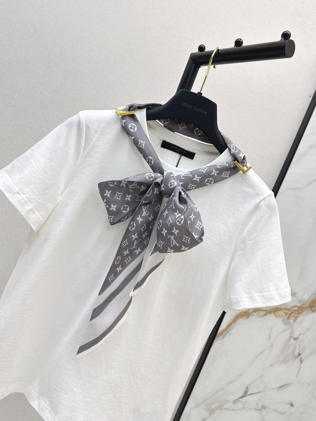 25ss scarf t-shirt
