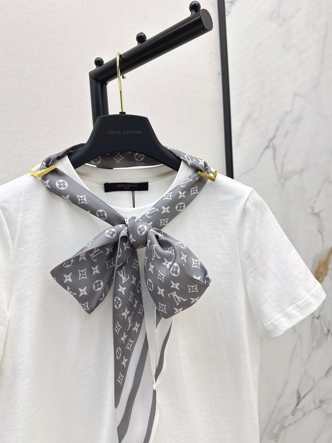 25ss scarf t-shirt