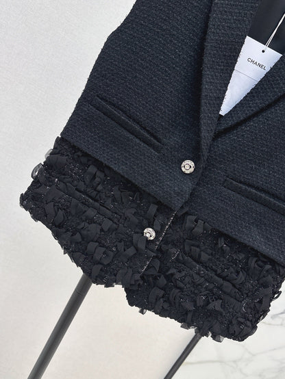 25 patchwork lace woven vest