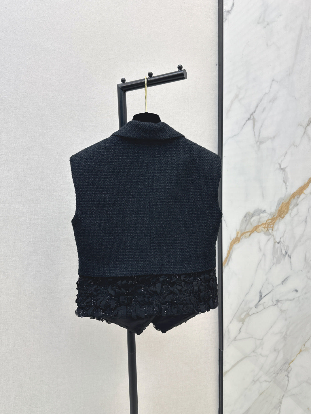 25 patchwork lace woven vest