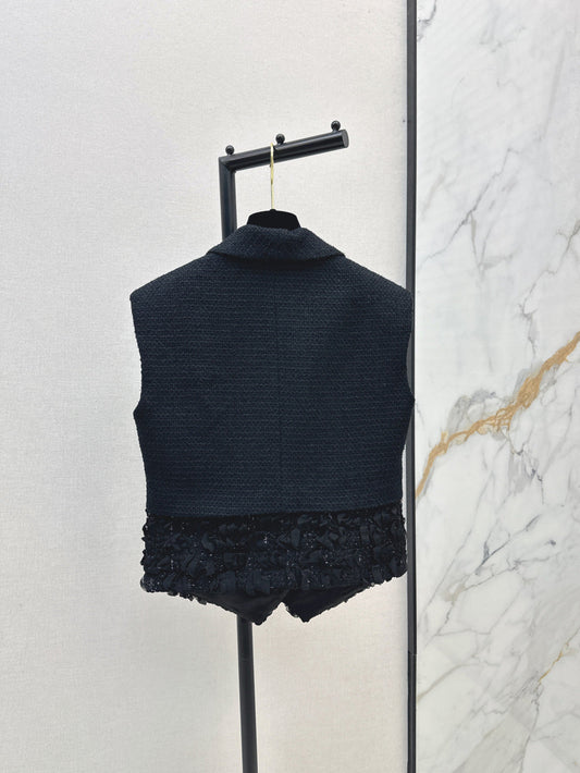 25 patchwork lace woven vest