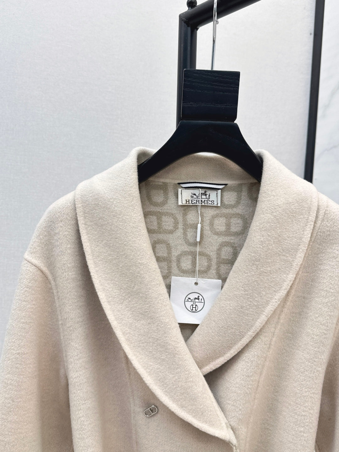 H 25fw cashmere coat