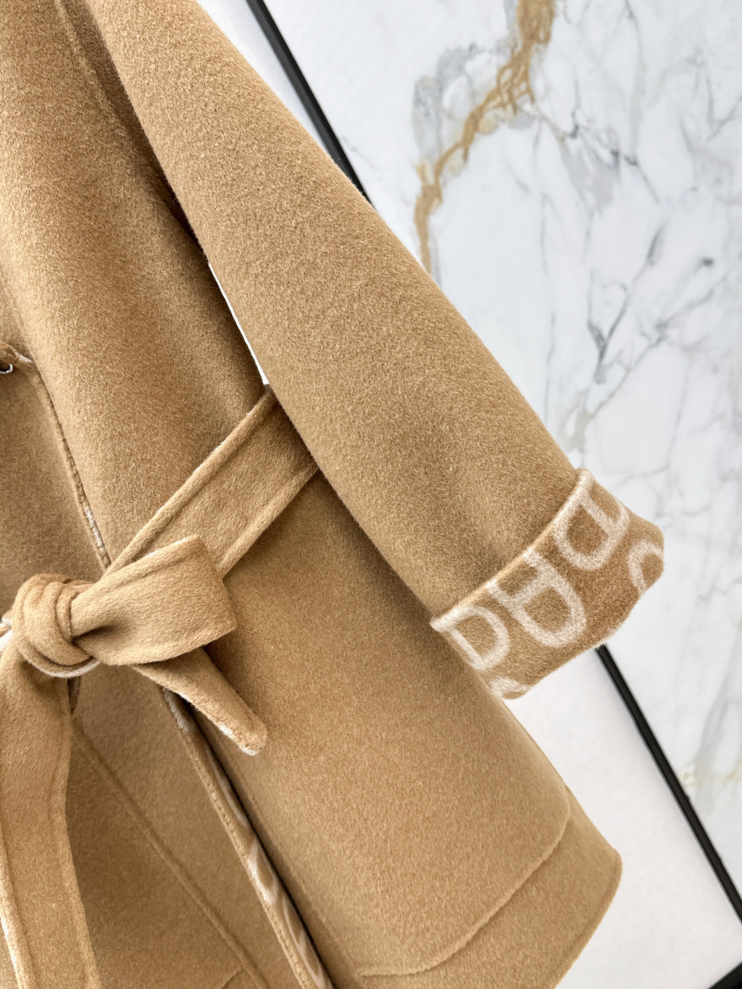 H 25fw cashmere coat