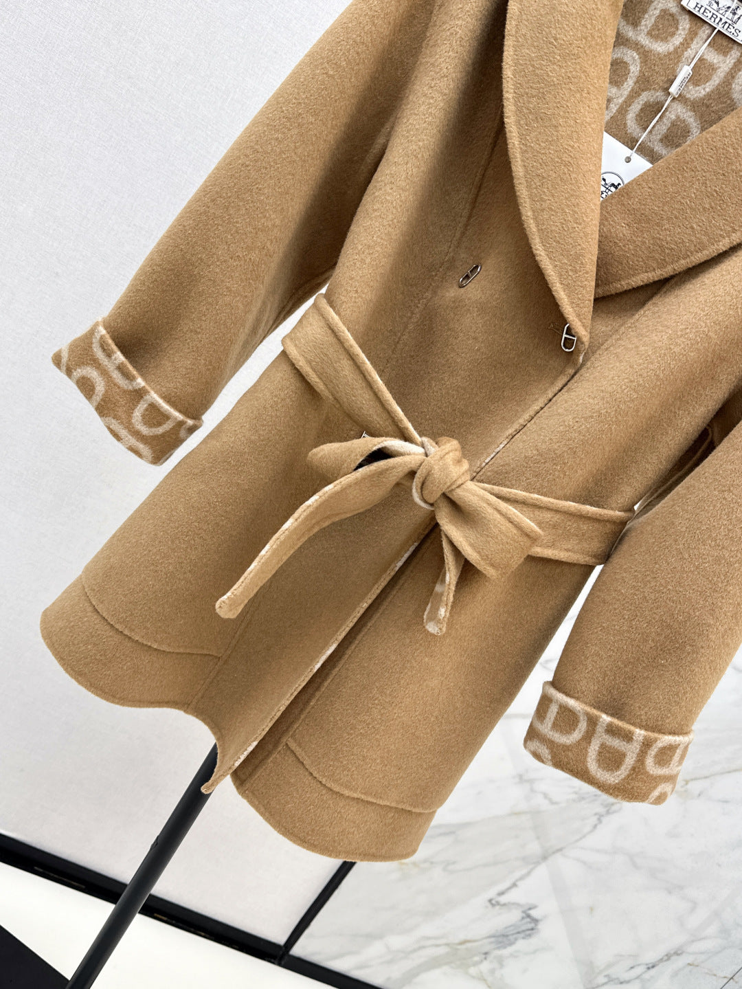 H 25fw cashmere coat