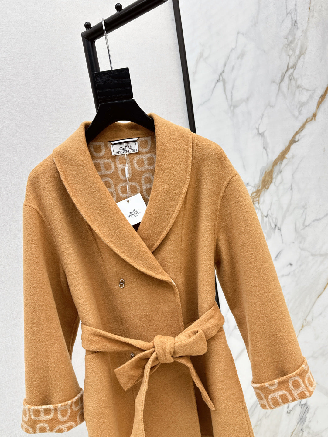 H 25fw cashmere coat