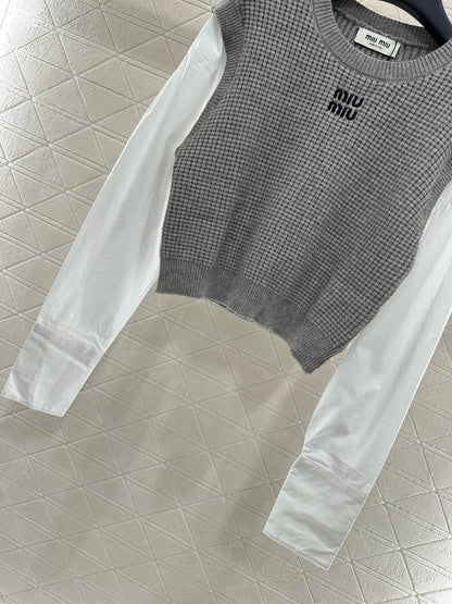 25 New Arrival Knitted long-sleeved top