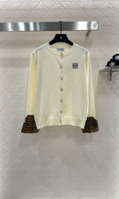 25 New Arrivals Knitted Cardigan and Pants Set