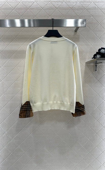 25 New Arrivals Knitted Cardigan and Pants Set