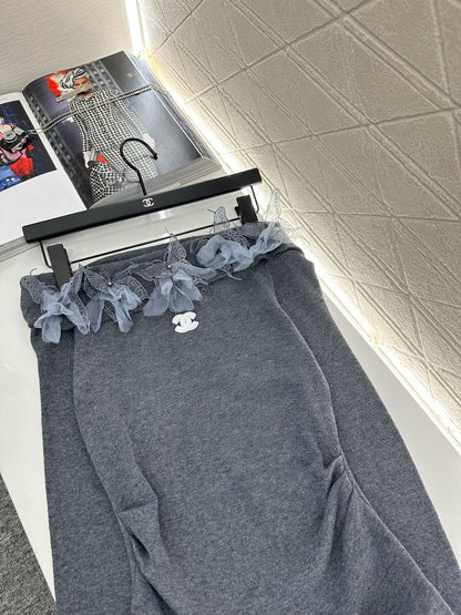 25 New Arrival Knitted Long-Sleeved Skirt Set