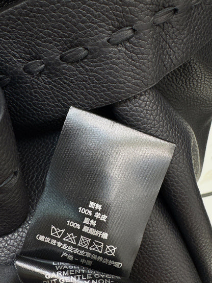 25fw leather coat