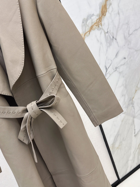 25fw leather coat