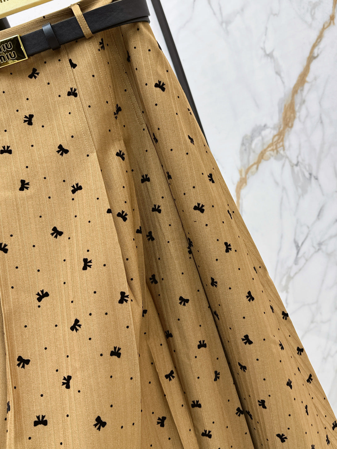25fw jacquard skirt