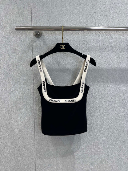 25ss  U-shaped vest