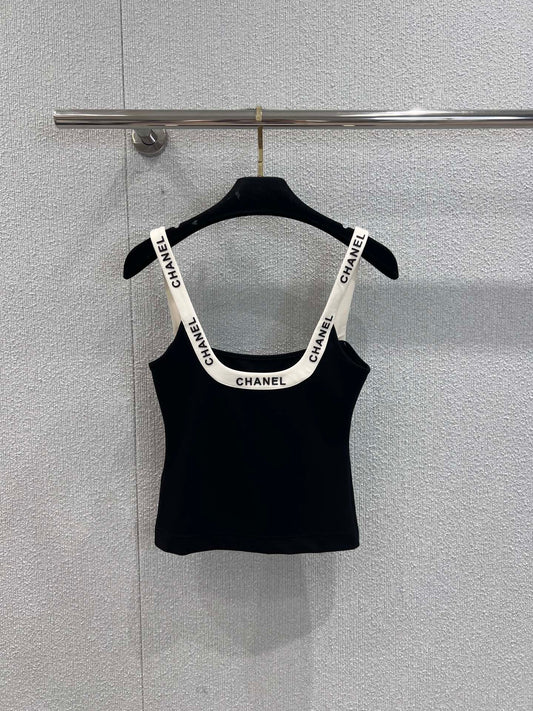 25ss  U-shaped vest