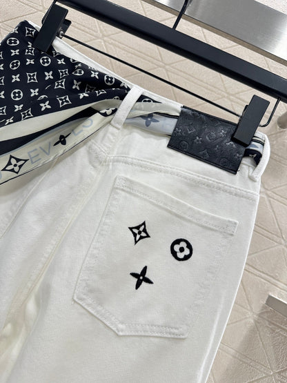 25 New Arrivals Embroidered Denim Pants