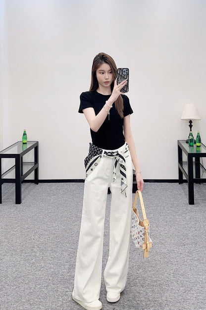 25 New Arrivals Embroidered Denim Pants