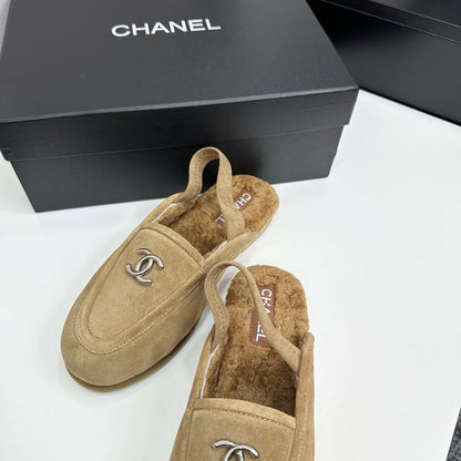 25 Casual suede slippers with fleece lining（KHAKI/BLACK/BROWN/BEIGI）
