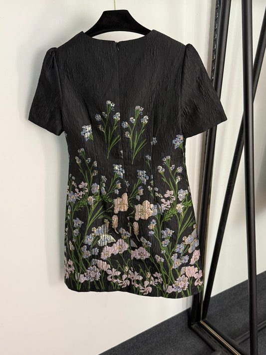 25 new sequined flower jacquard dress