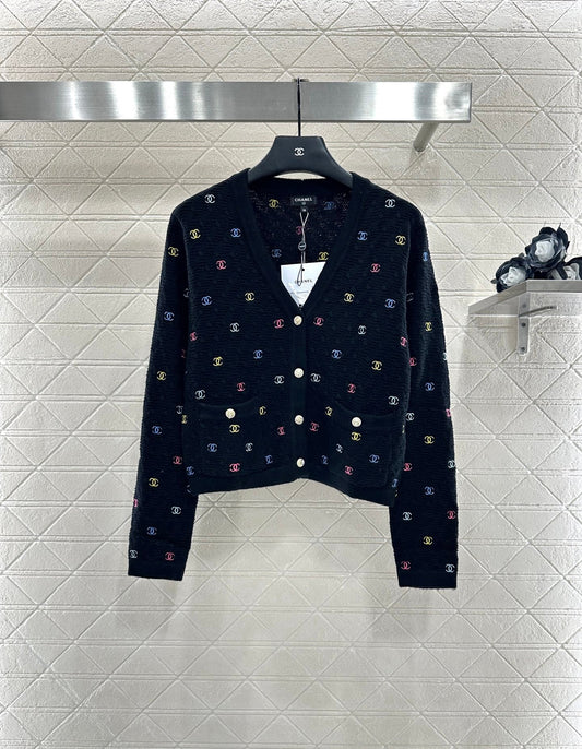 25fw new V-neck embroidered knitted cardigan