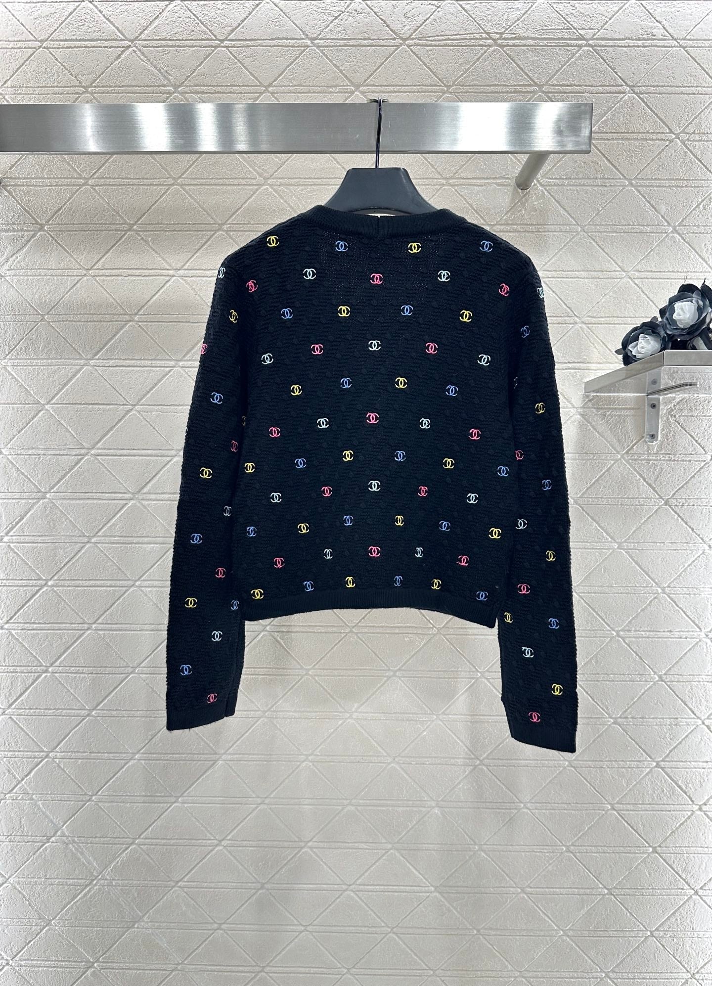 25fw new V-neck embroidered knitted cardigan
