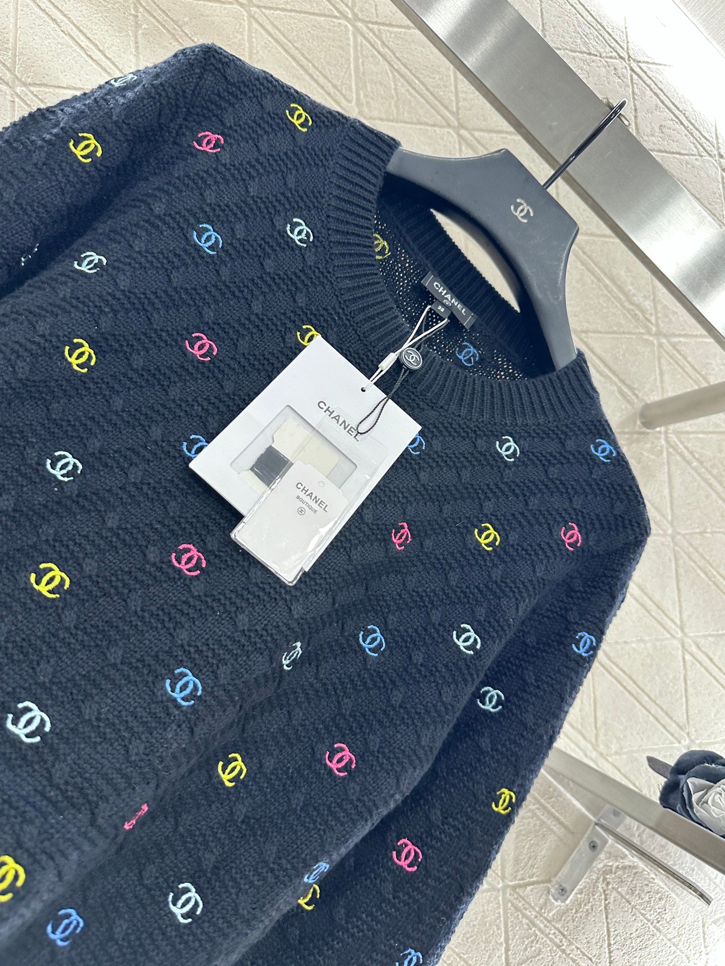 25fw new round neck embroidered knitted sweater